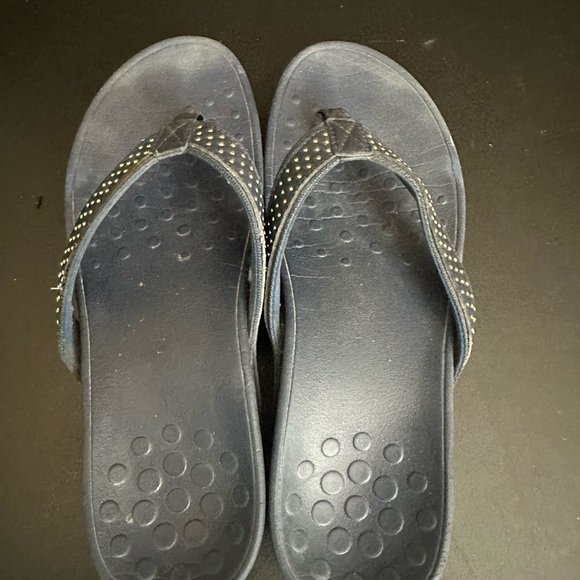 Vionic Blue Kehoe Platform Wedge Heel Gold Studded Flip Flops Women's size 9 - Picture 6 of 8